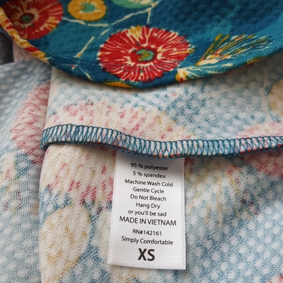 **SOLD** Lularoe Sunflower Floral Blue Amelia - Picture 4 of 4